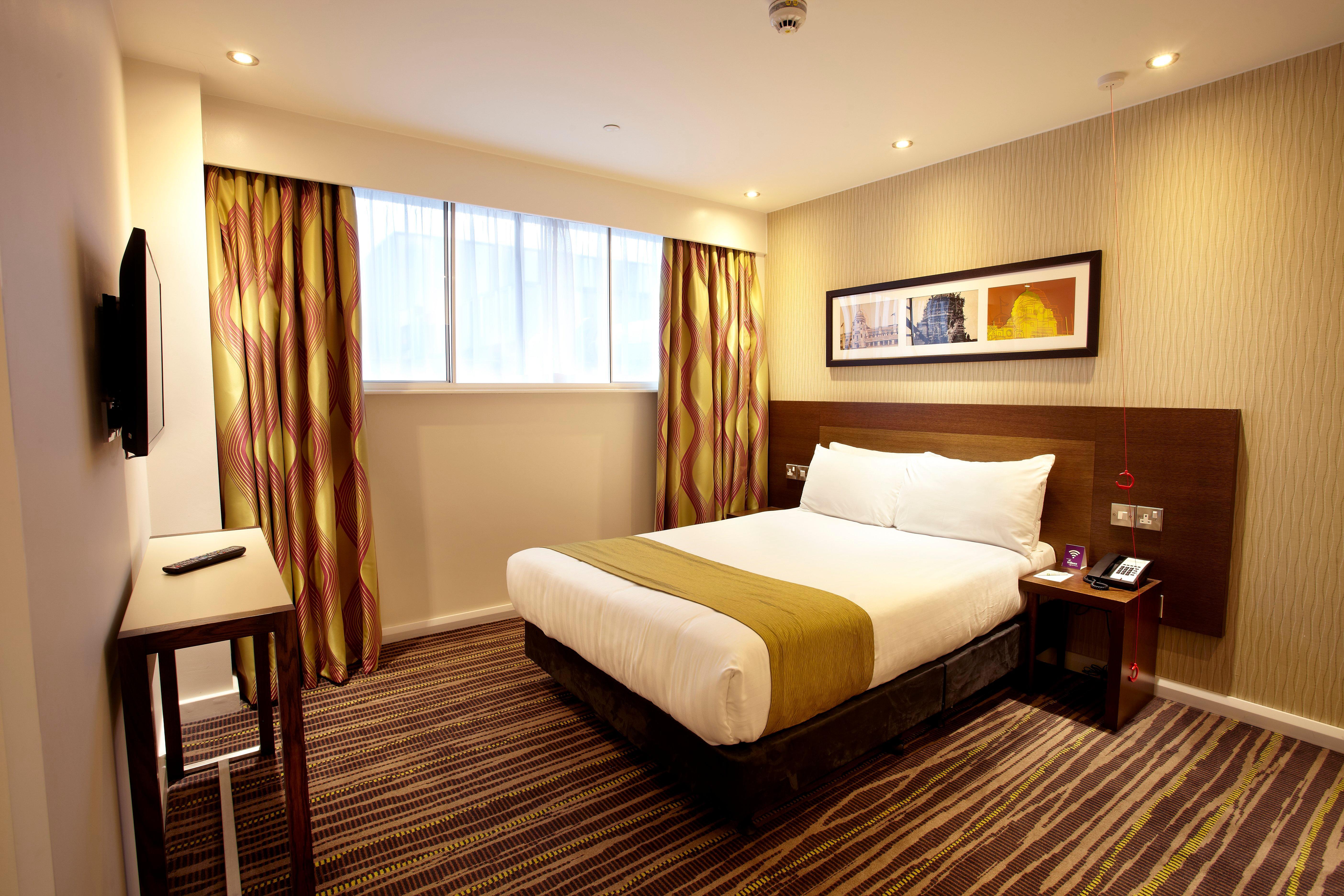 Holiday Inn London - Wembley, An Ihg Hotel Extérieur photo
